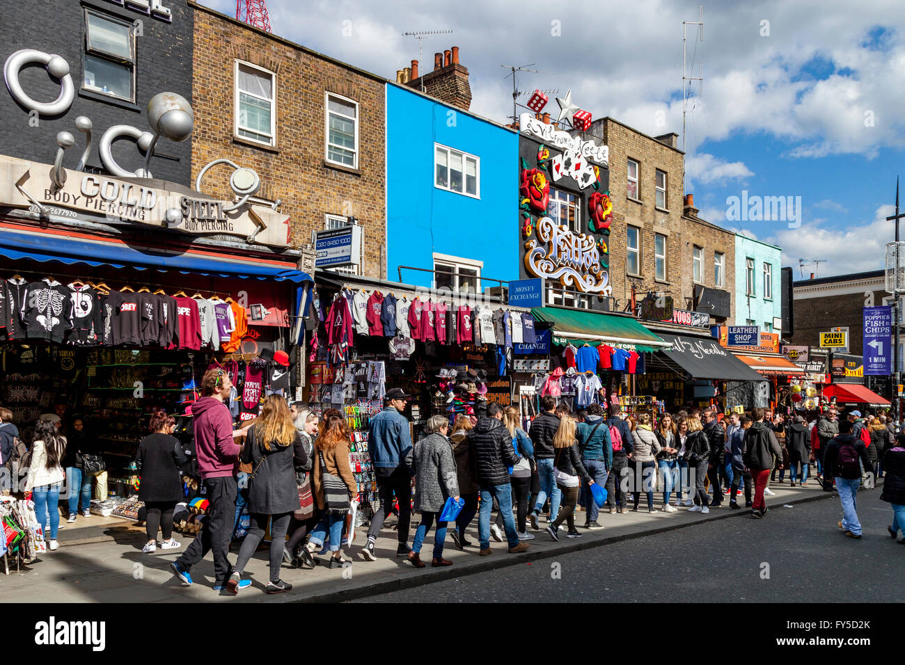 People Shopping In Camden Sunday Market, Camden Town, London, UK Stock Photo