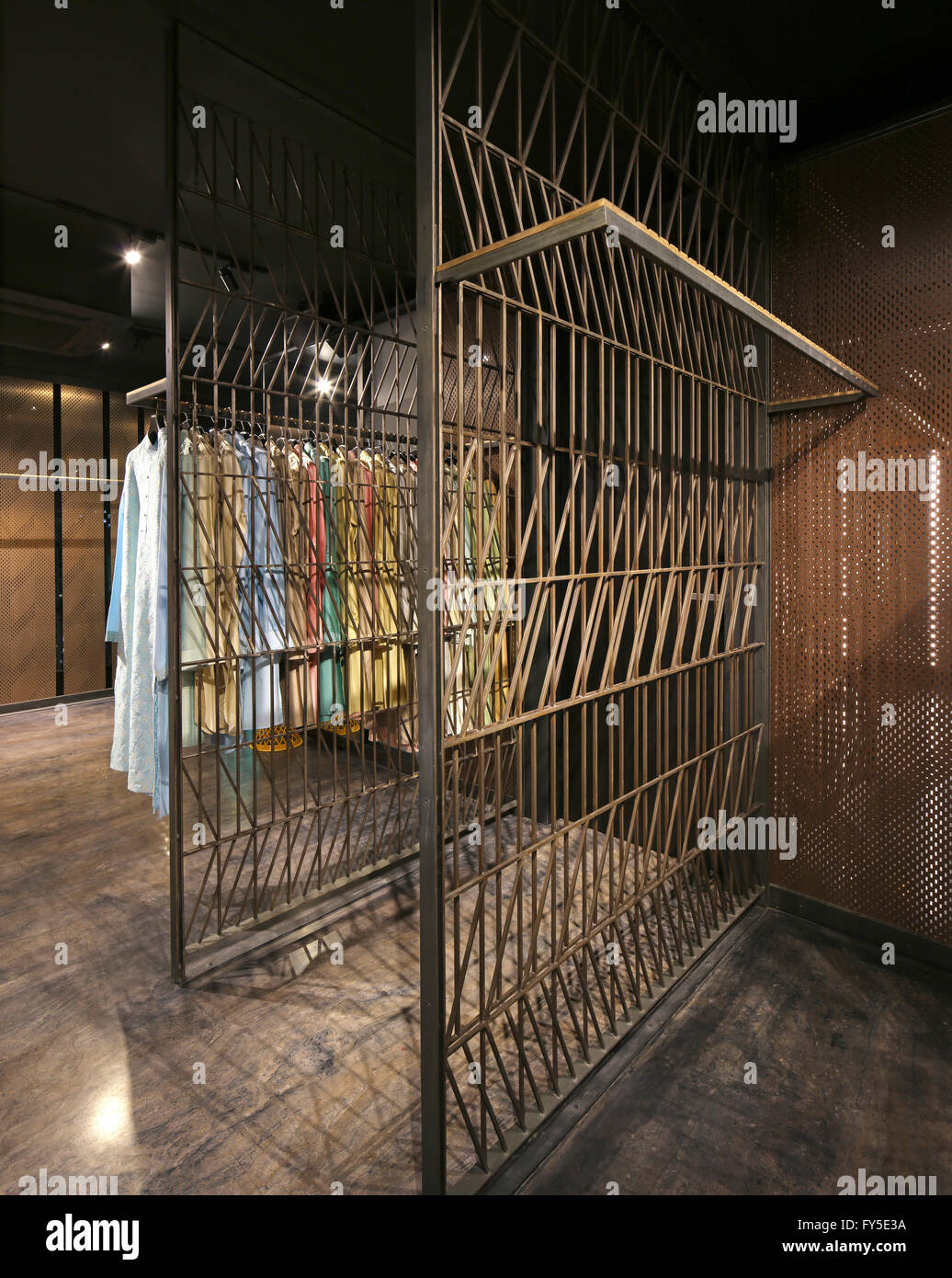 Steel craft hires stock photography and images Alamy