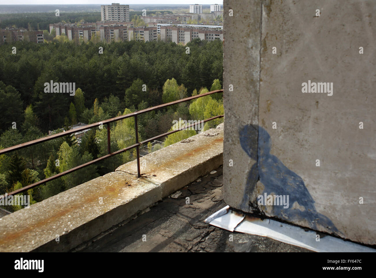 A picture taken on April 22, 2016 shows the graffiti on the wall of the abandoned house in the ghost town Prypyat where workers of the Chornobyl nuclear plant lived. Following the explosion at the fourth power unit Chornobyl Nuclear Power Station in 1986 people had to leave their homes so to never return back. Evacuation of the population lasted 3 hours on April 27th, 1986. The city remains a ghost town near the Chernobyl Nuclear Power Plant and is still empty. 22nd Apr, 2016. Credit:  Anatolii Stepanov/ZUMA Wire/Alamy Live News Stock Photo