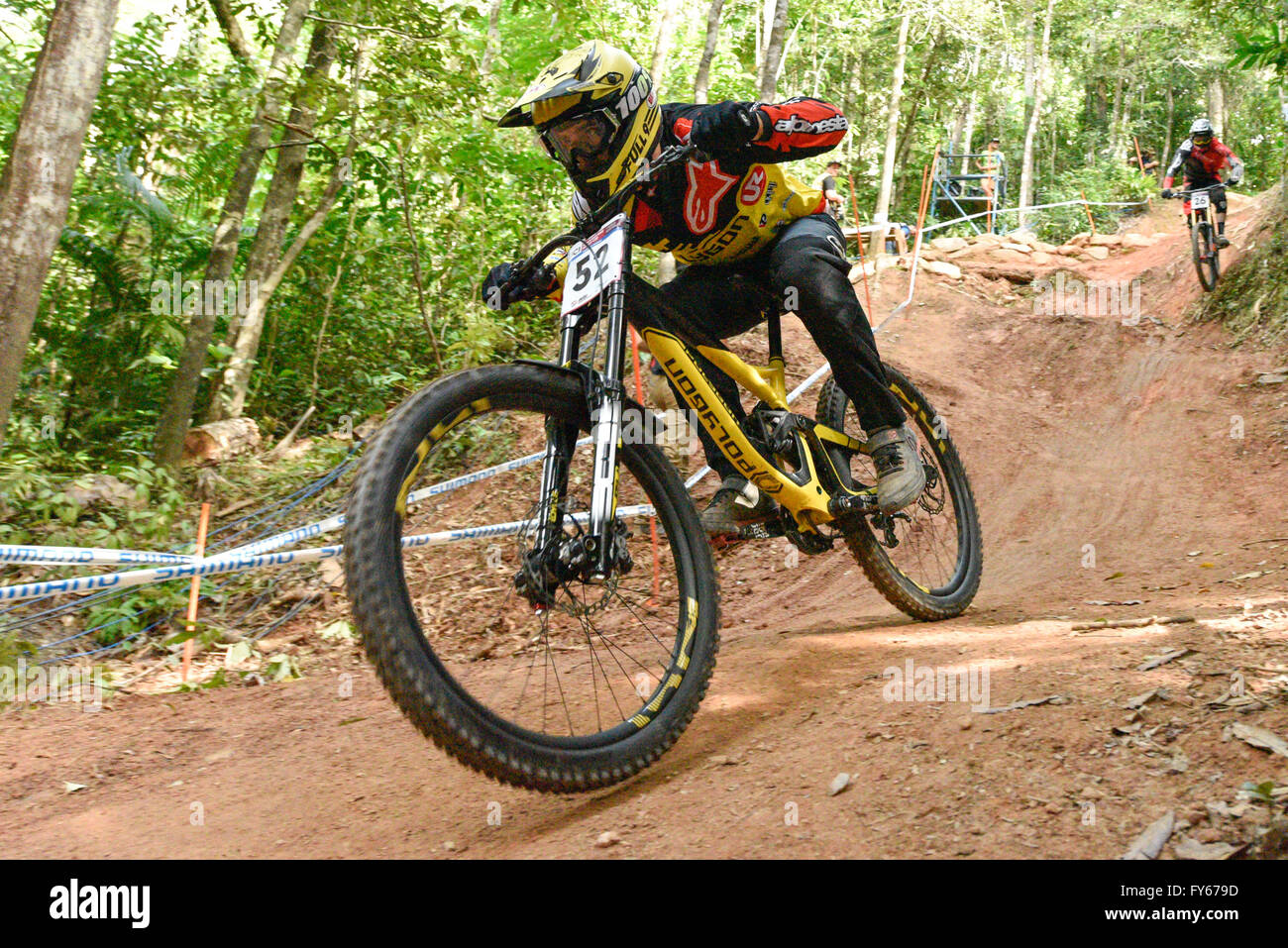 men's downhill mountain bike