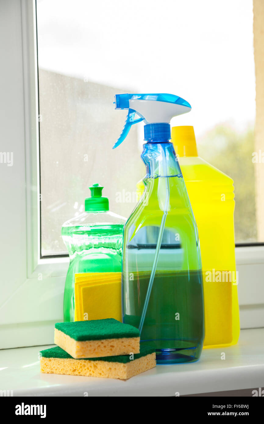 Cleaning agent hires stock photography and images Alamy