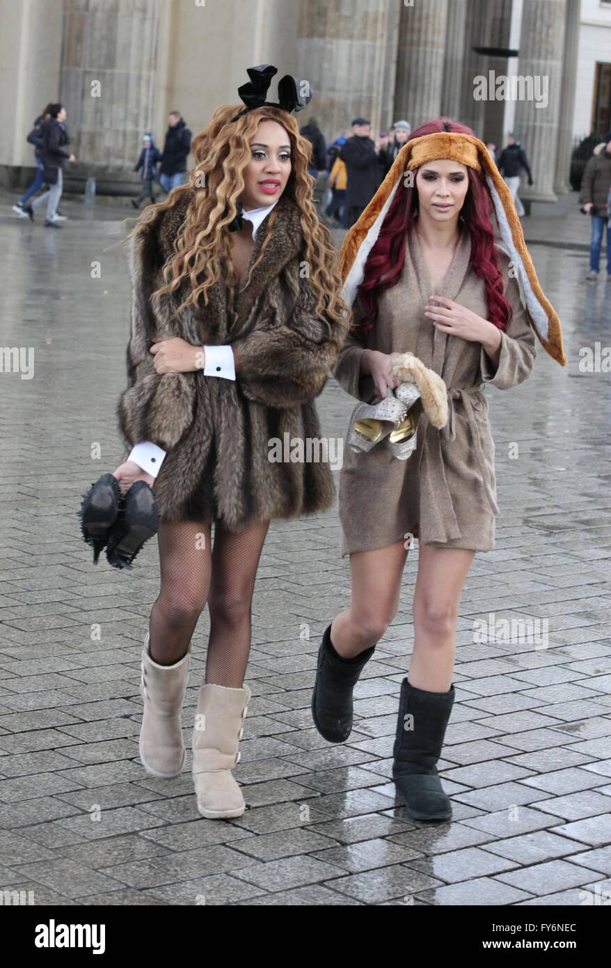 Micaela Schaefer and Sarah Joelle Jahnel leaving a photo shoot outside