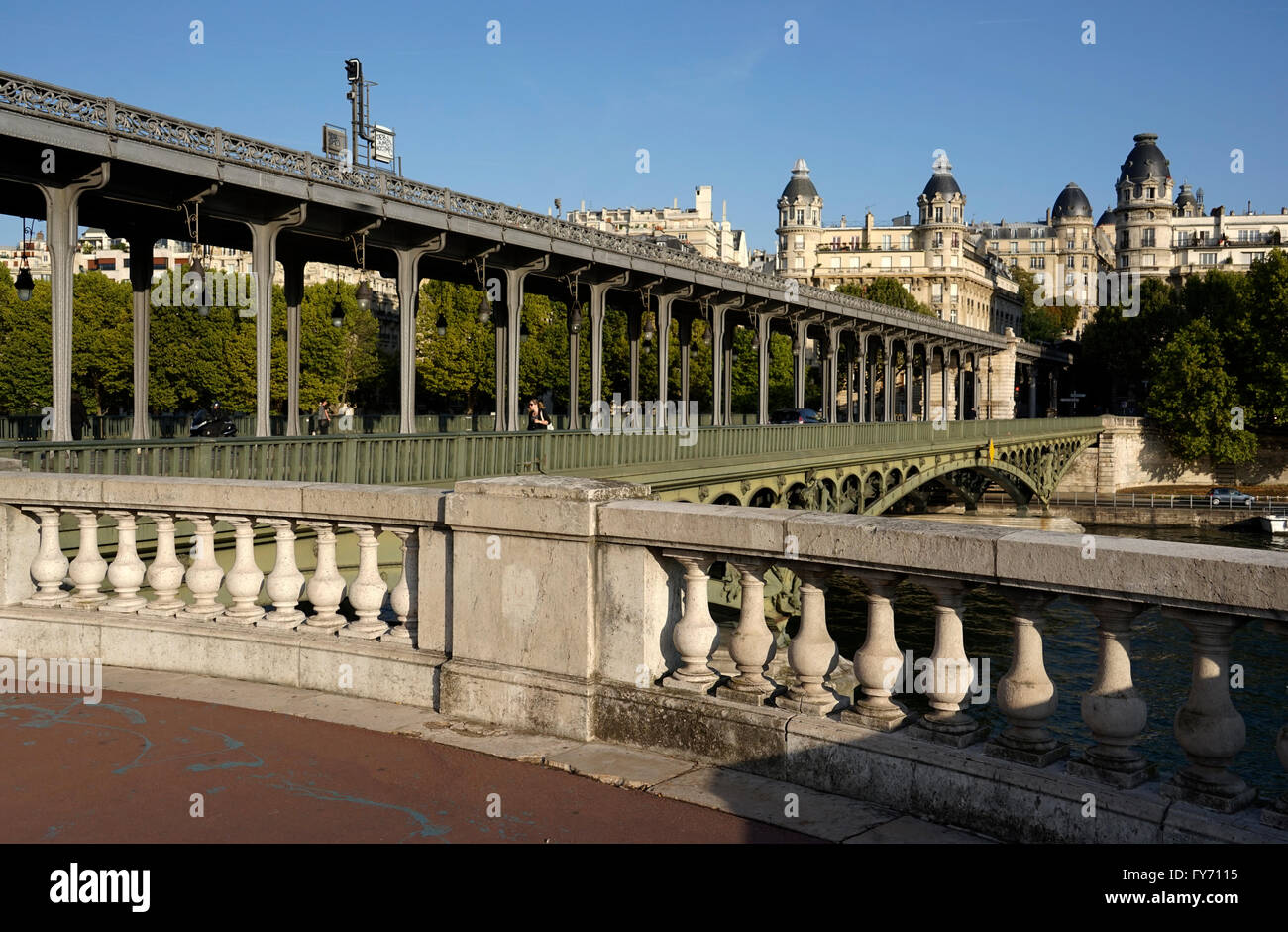 Viaduct de Passy on Pont Bir Hakeim bridge, Paris, France Stock Photo
