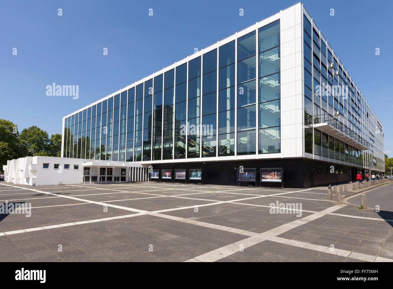 Musiktheater Im Revier Gelsenkirchen Hi-res Stock Photography And 