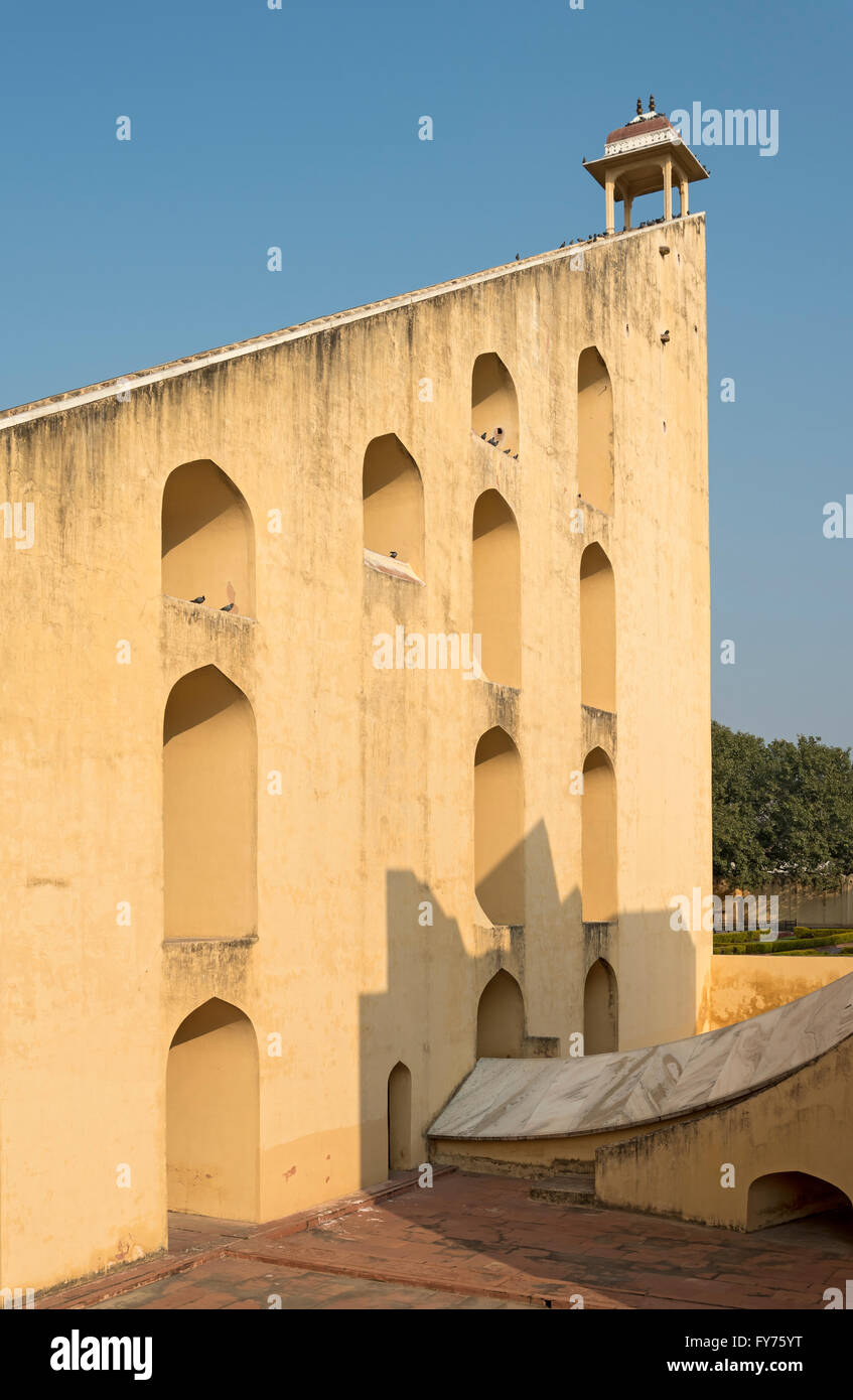 Giant sundial, Samrat Yantra, at Jantar Mantar Observatory, Jaipur, Rajasthan, India Stock Photo