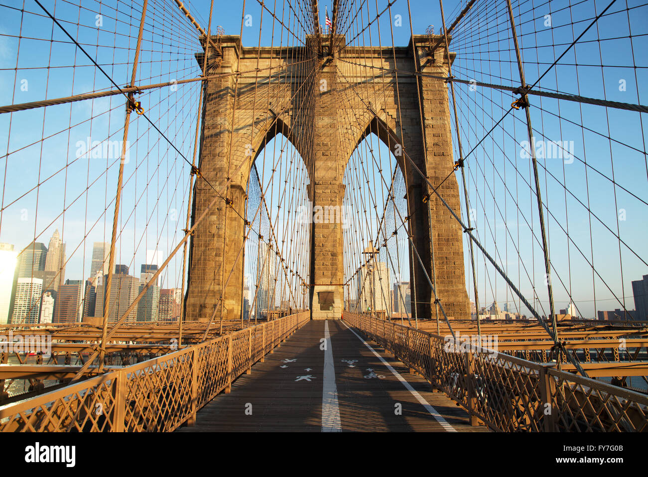Brooklyn Bridge at sunrise, New York City Stock Photo - Alamy