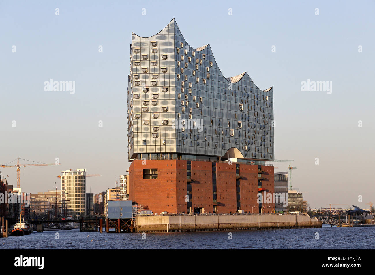 Elbe Philharmonic Hall, Harbor City, Hamburg, Germany Stock Photo ...