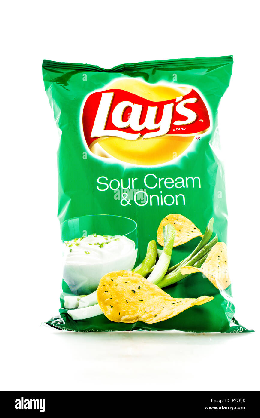 Lays Ruffles Sour Cream & Bacon Potato Chips, Large, 60 OFF