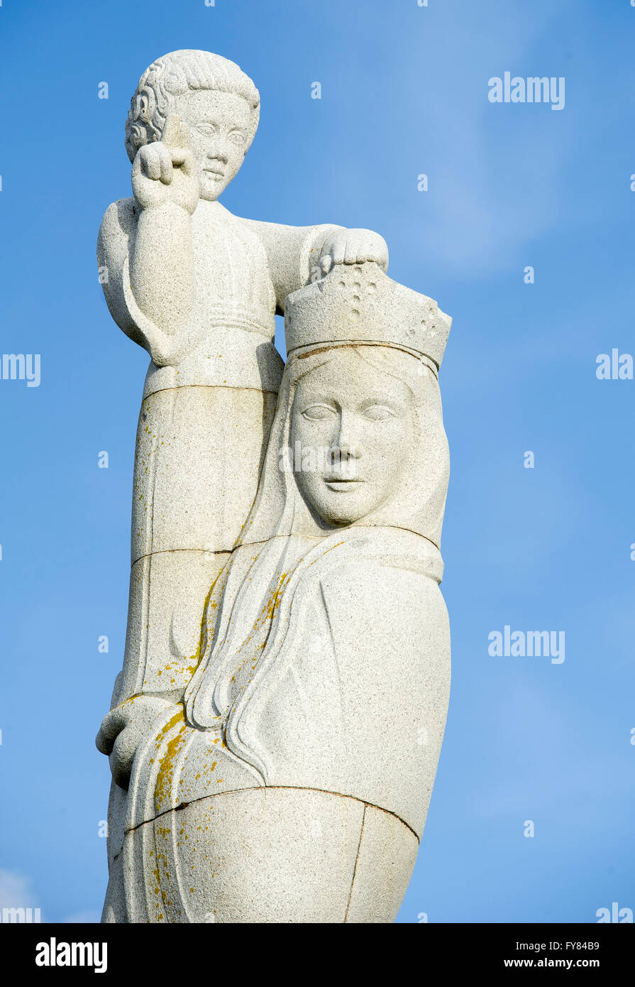 The statue of 'Our Lady of The Isles' by Hew Lorimer on the side of