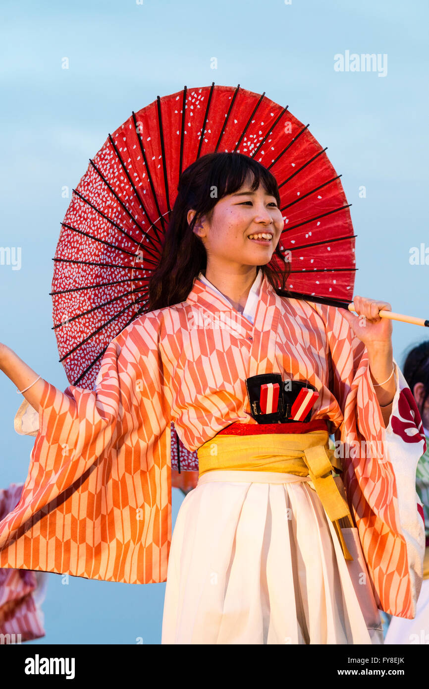 Yosakoi hinokuni dance festival, smiling woman in yukata jacket