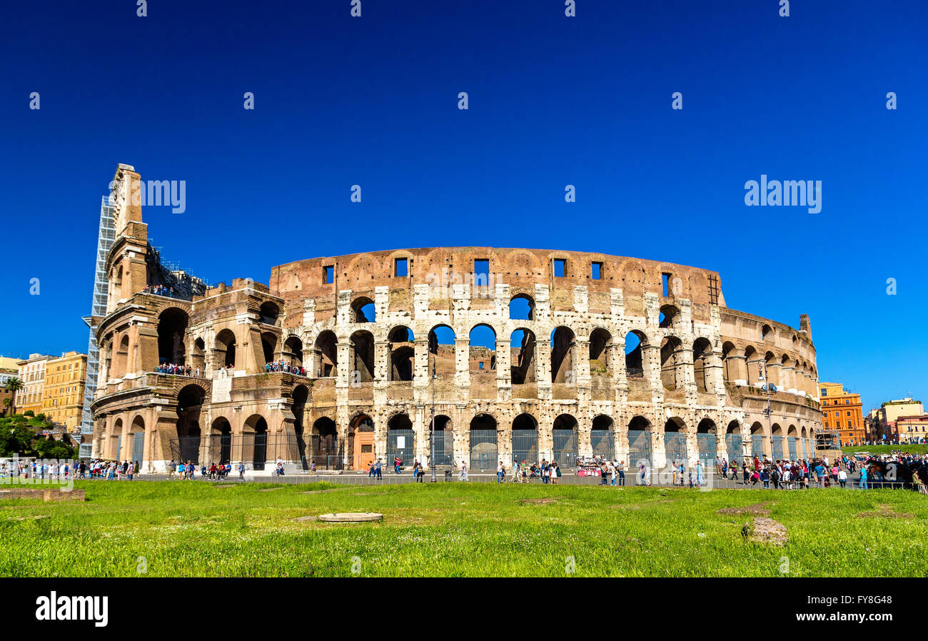 Colosseum or Flavian Amphitheatre in Rome Stock Photo - Alamy
