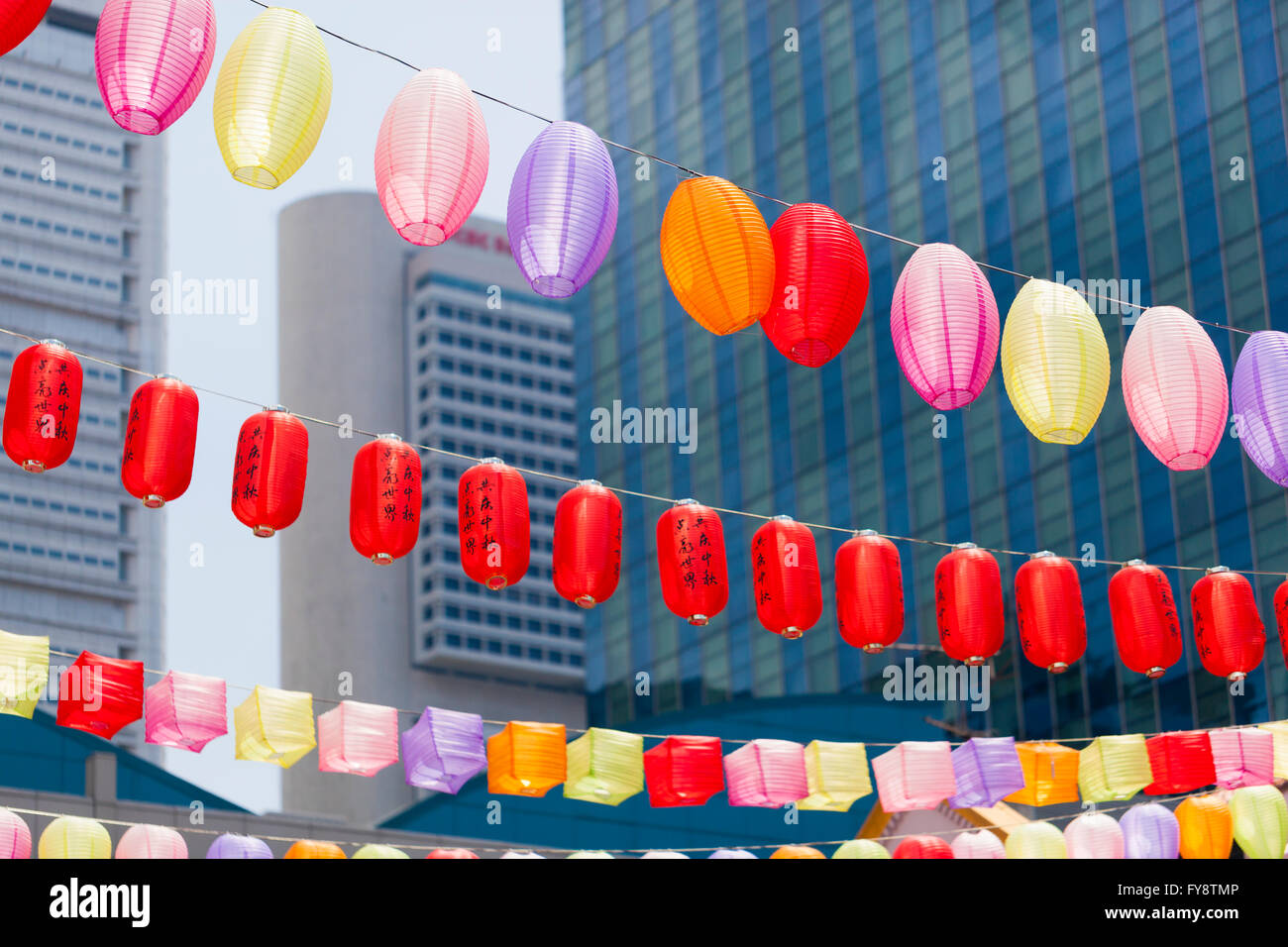 Singapore, Lanterns in Chinatown Stock Photo Alamy