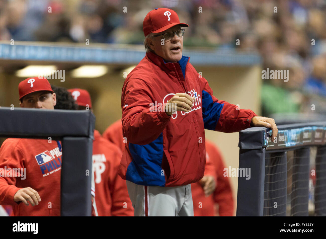Two Chase Utley homers help Phillies send World Series back to the Bronx –  Twin Cities