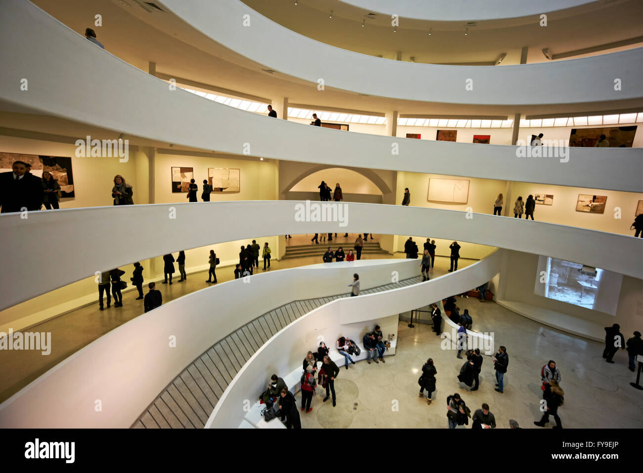 The interior of the Solomon R. Guggenheim Museum, Manhattan New York Stock Photo