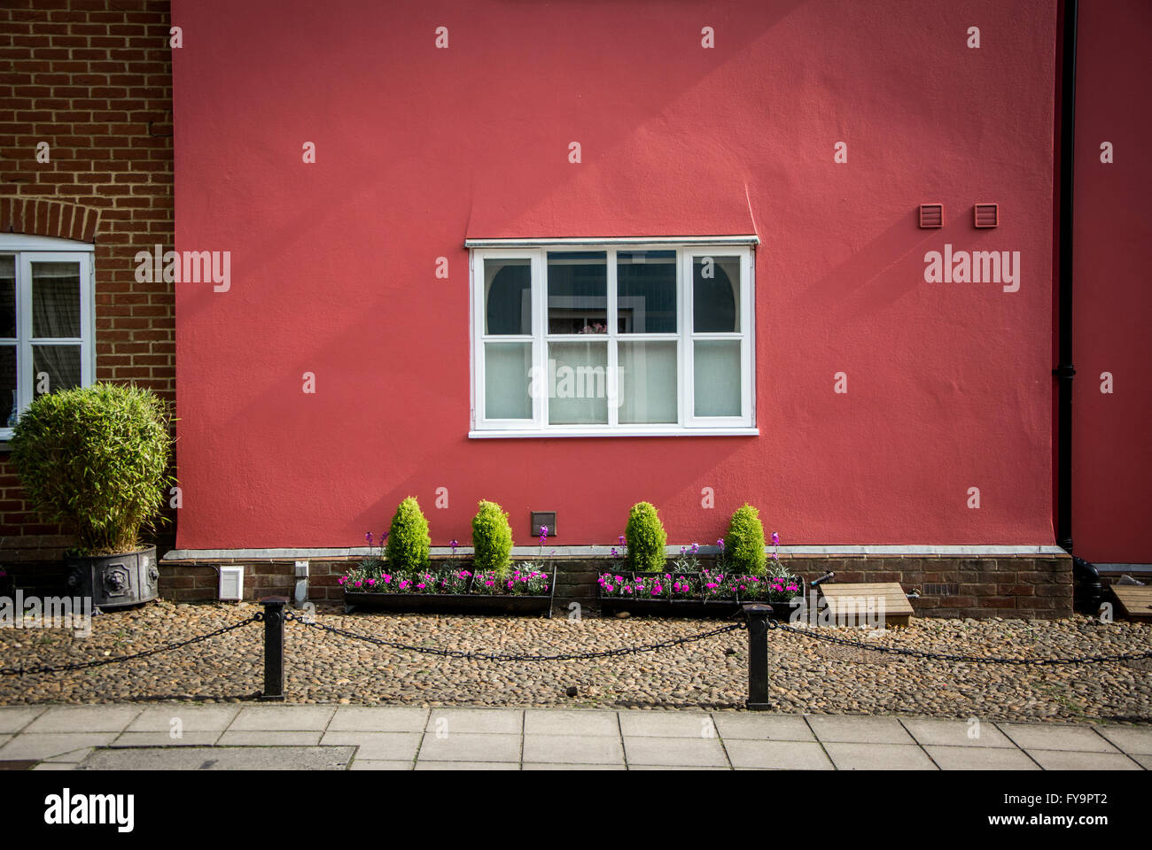 Pink house in Saffron Walden, Essex, England Stock Photo Alamy