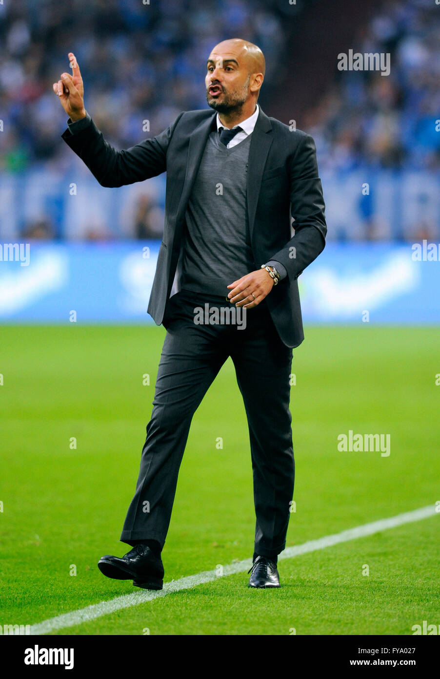 Josep Pep Guardiola, FCB, FC Schalke 04 - Bayern Munich 1: 1, Gelsenkirchen, North Rhine-Westphalia, Germany Stock Photo