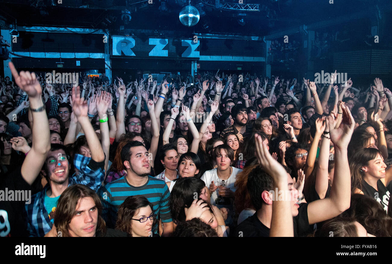 barcelona-mar-18-fans-of-dorian-spanish-famous-band-at-razzmatazz