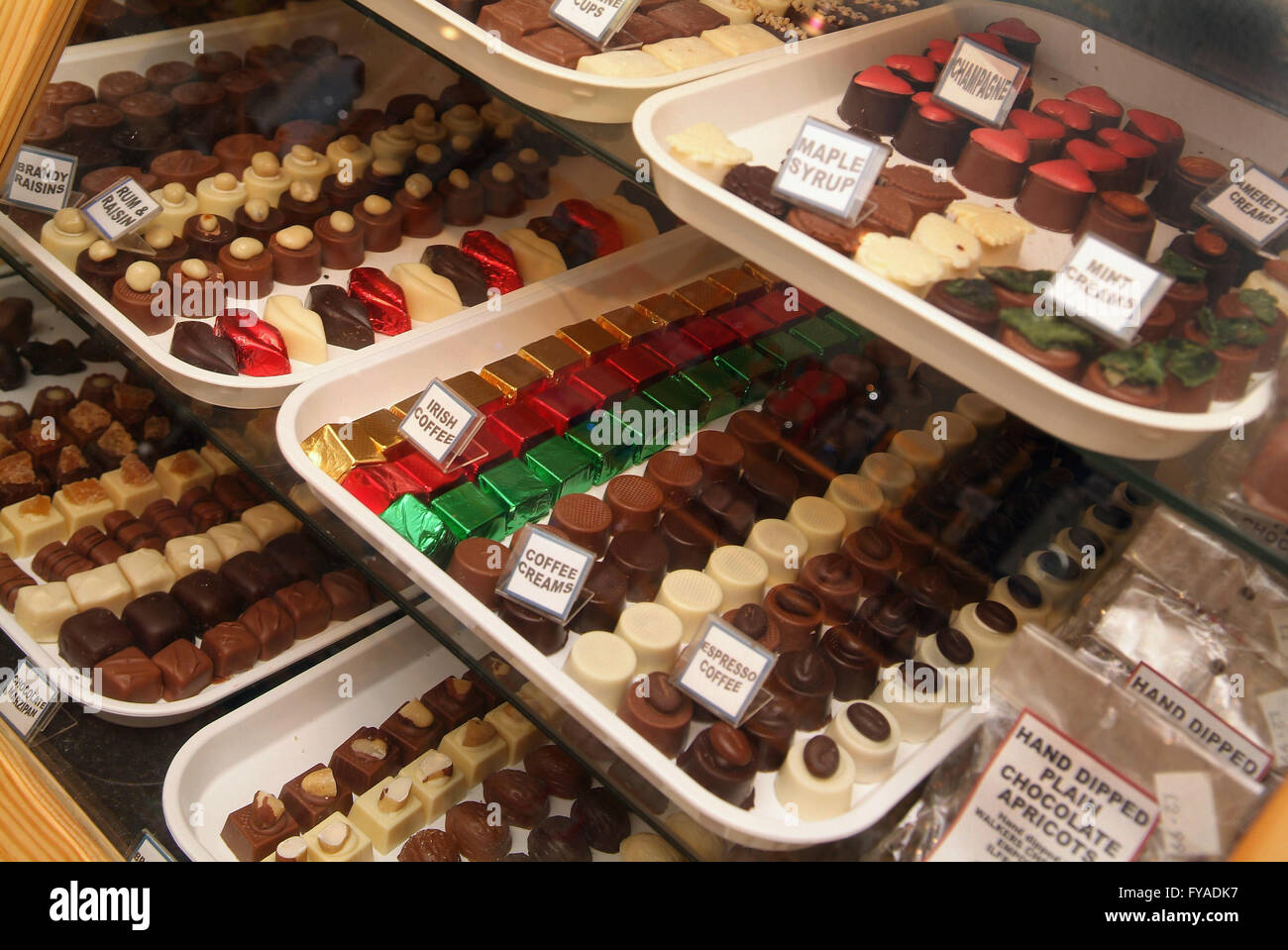 Walkers Chocolate Emporium,Ilfracombe,UK a traditional chocolatier confectionery sweets gobstoppers food sugar hand-made Stock Photo