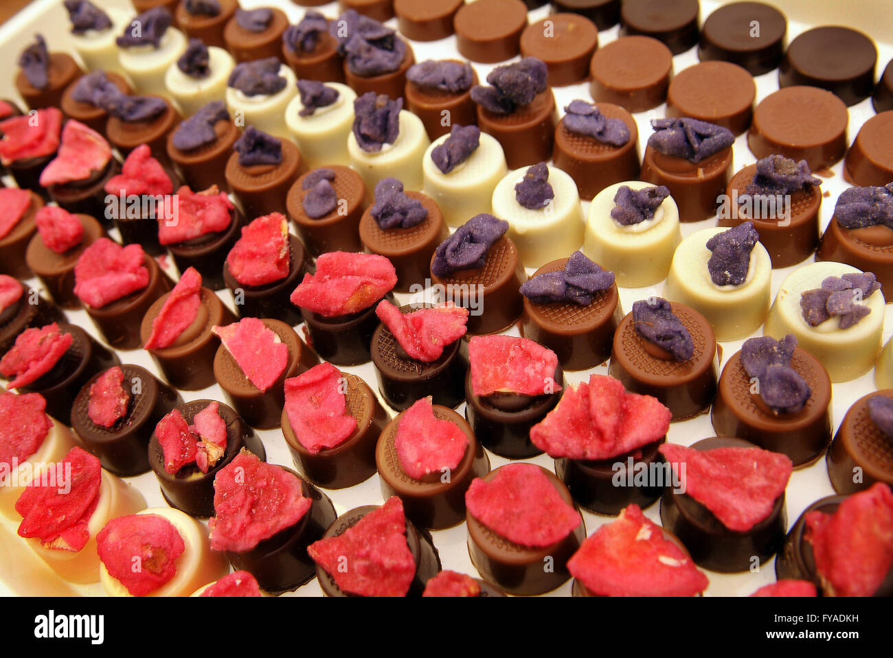 Walkers Chocolate Emporium,Ilfracombe,UK a traditional chocolatier confectionery sweets gobstoppers food sugar hand-made Stock Photo