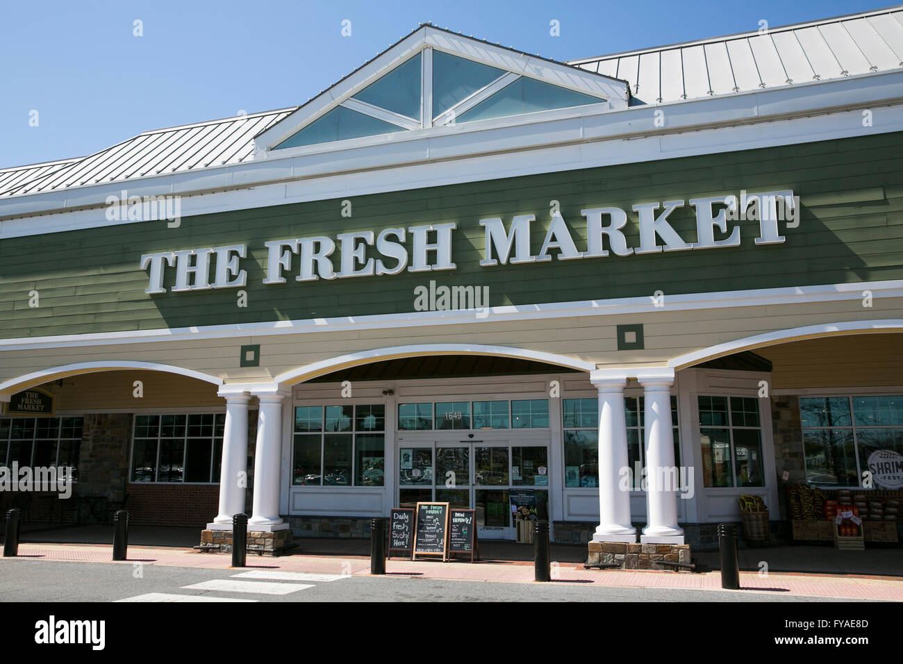 A logo sign outside of a The Fresh Market grocery store location in Rockville, Maryland on April 10, 2016. Stock Photo