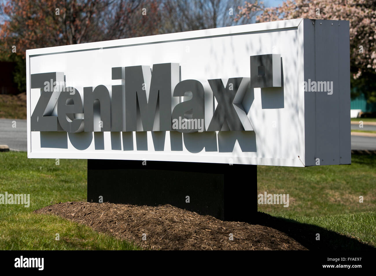 Zenimax media logo hi-res stock photography and images - Alamy