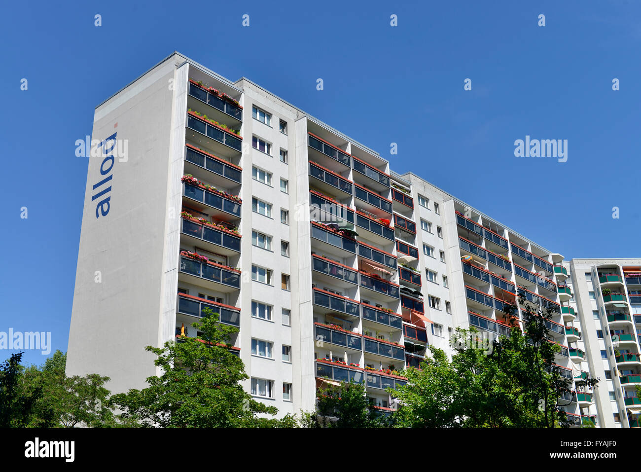 Wohnhaus, Allee der Kosmonauten, Marzahn, Berlin, Deutschland Stock Photo