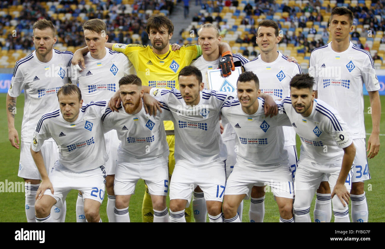 Steaua Bucharest Vs. Dynamo Kyiv Editorial Stock Photo - Image of national,  ball: 48006198