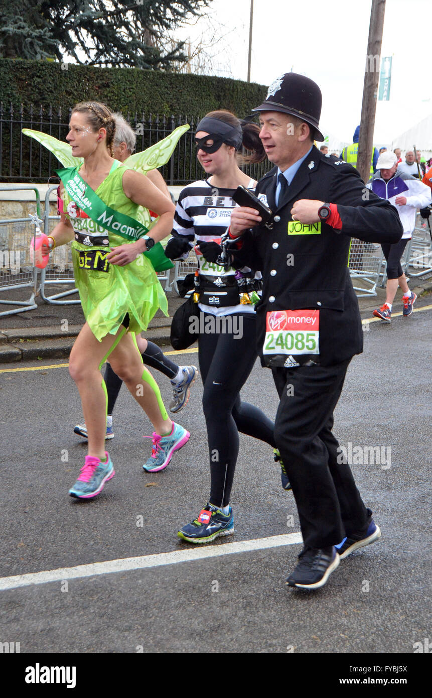 London, UK. 24 April 2016, Celebrity green start at Virgin London Marathon 2016 Credit:  JOHNNY ARMSTEAD/Alamy Live News Stock Photo