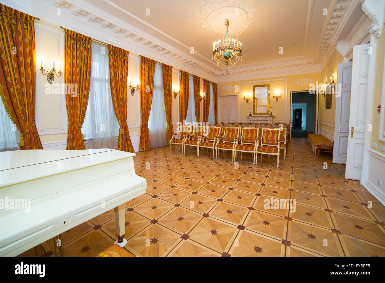 Classic mansion interiors, hall with piano,  Moscow region, Russia Stock Photo