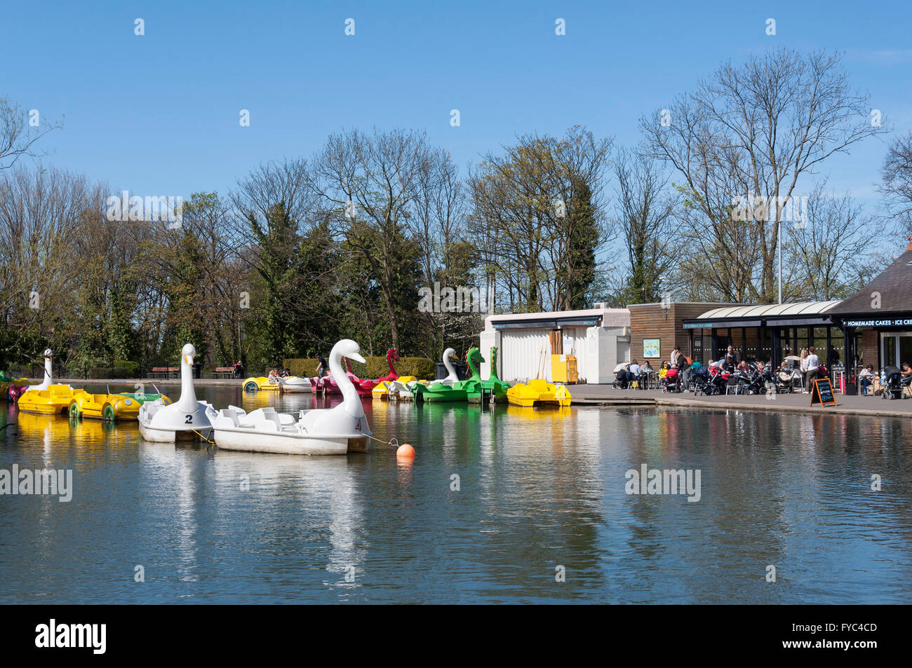 Boating Lake & Lakeside Cafe at Alexandra Palace, London Borough of Haringey, Greater London, England, United Kingdom Stock Photo