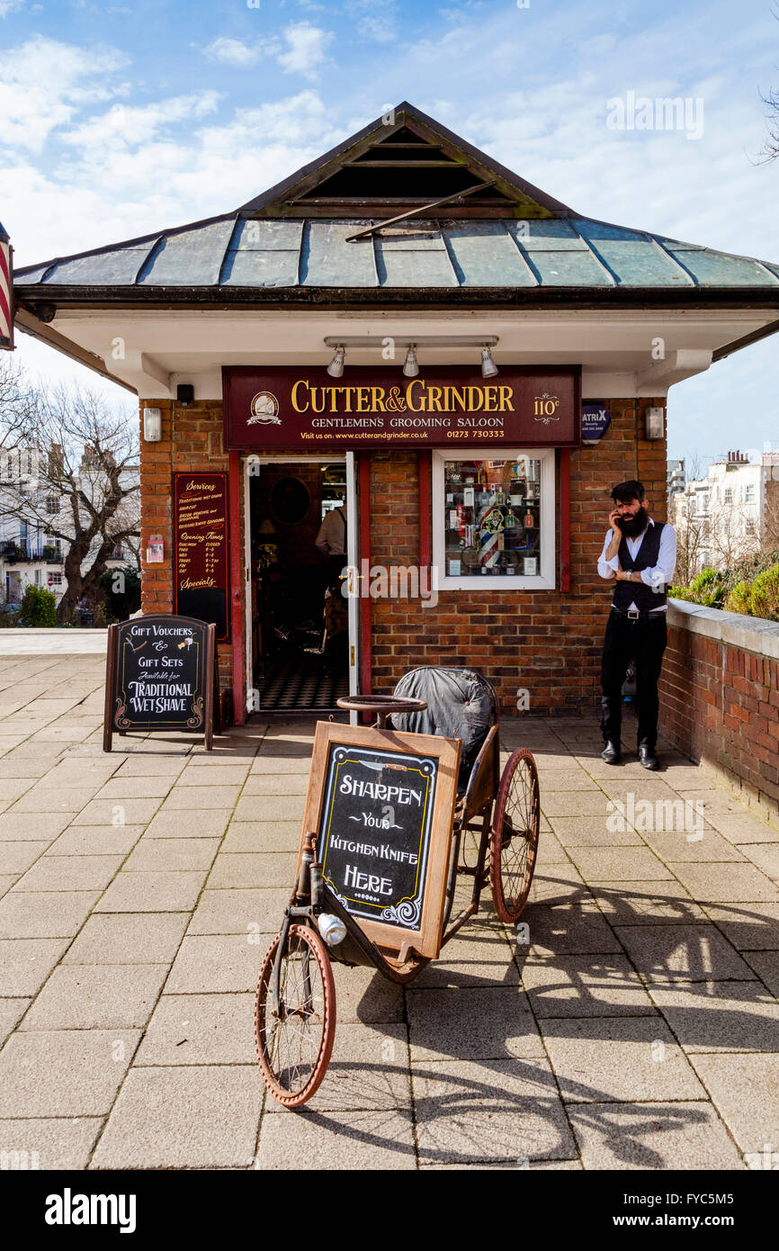 The barbers cutter hires stock photography and images Alamy