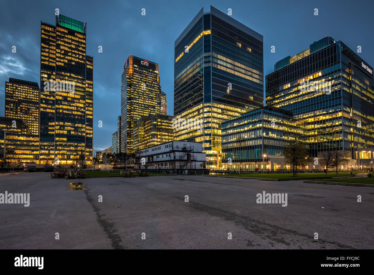 Canary Wharf at night, offices in Canary Wharf, London Stock Photo - Alamy