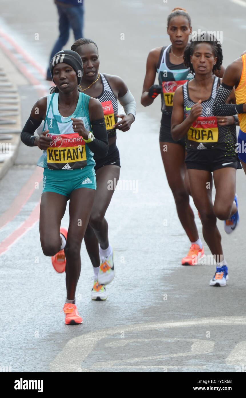The lead pack of the Elite Women's race of the 2016 London Marathon