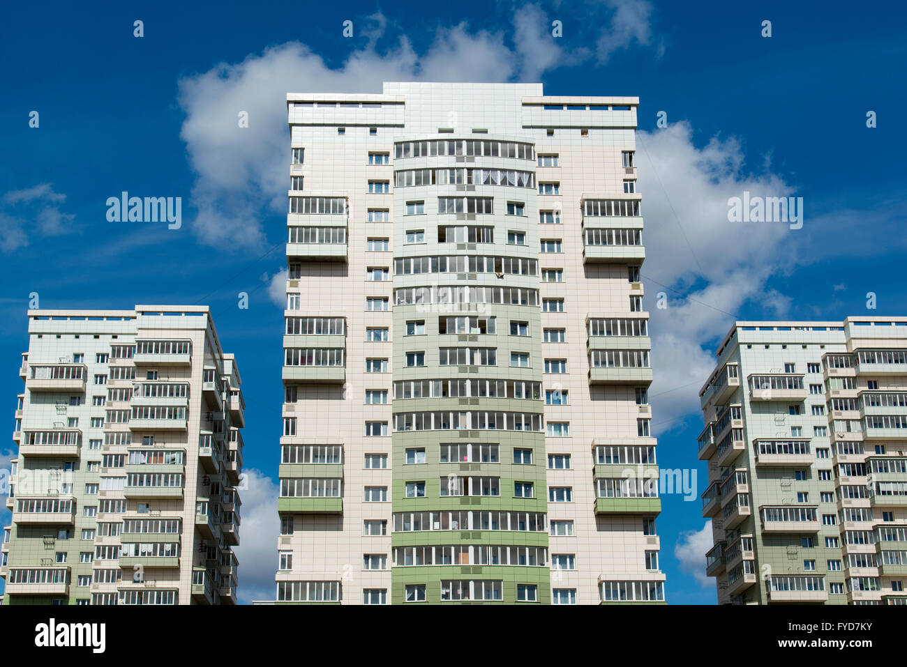 Facade of a modern apartment building Stock Photo - Alamy