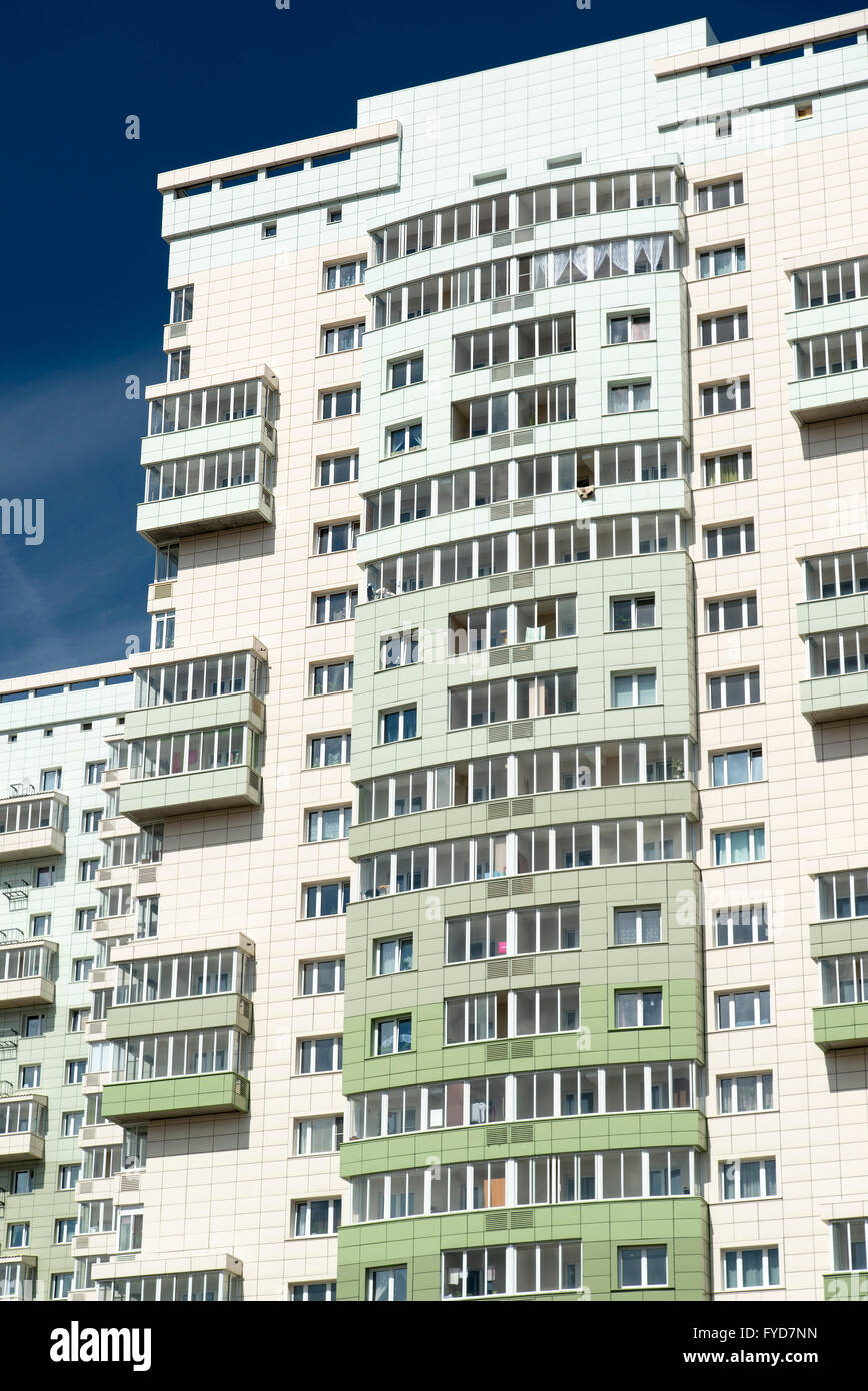 Facade of a modern apartment building Stock Photo - Alamy