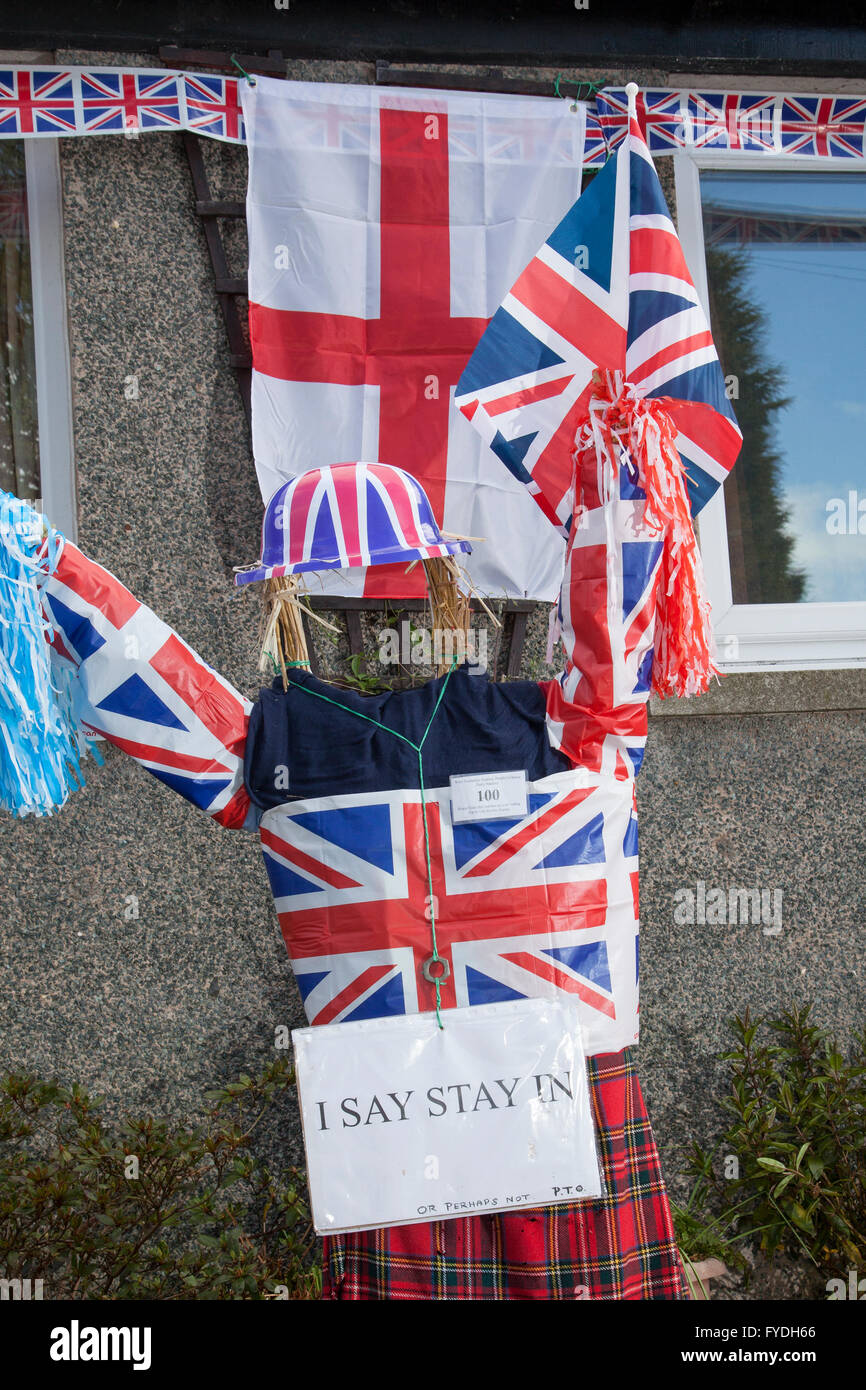 Wray, Lancashire, UK. 25th Apr, 2016. Wray's Annual Scarecrow Festival.  A ‘straw poll’ of visitors to Wray over the weekend resulted in a two results in favour of Remain! This totally scientific study provided results on Saturday of 64 to 30 in favour, and on Sunday 101 to 66 in favour, with no don't knows! The persuasive argument of President Obama has, seemingly, had a direct and measurable effect on local residents and tourists in the Lancashire village. Credit:  Cernan Elias/Alamy Live News Stock Photo