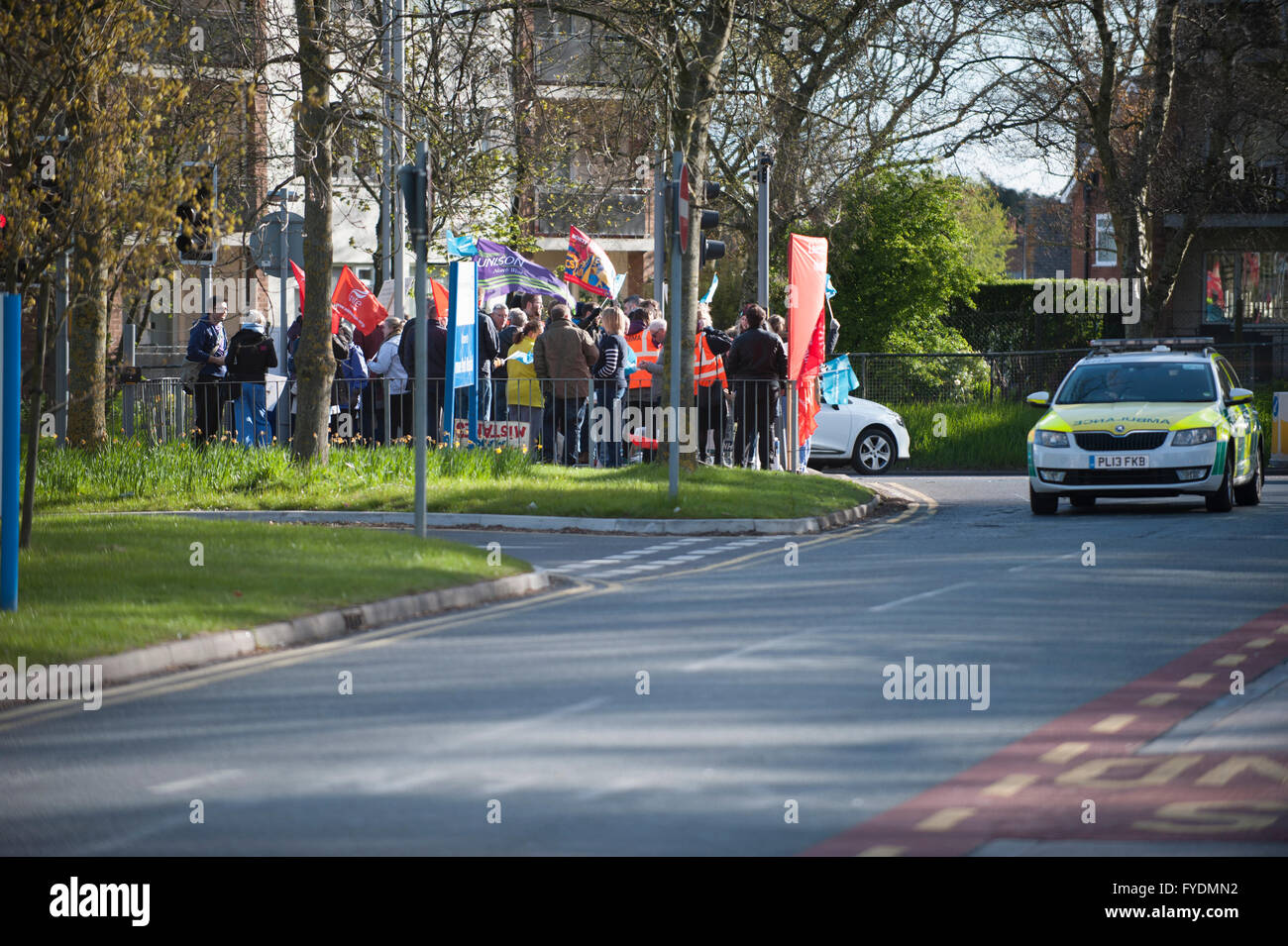 Wirral, UK. 26th April 2016. Paramedics pass Junior Doctors, at Arrowe
