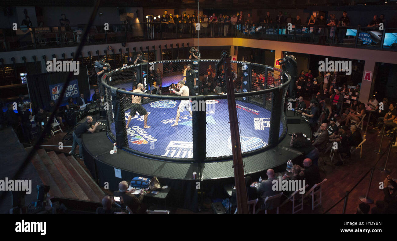 Los Angeles, CALIFORNIA, USA. 25th Apr, 2016. Monday, April 25th, 2016, Yoandy Carillo v.s. George ''Furious'' Hernandez at the Exchange in Los Angeles, CA. Combate Americas, the first Hispanic Mixed Martial Arts franchise in the U.S., promoted the MMA event.RODOLFO DE LUNA © Rodolfo De Luna/Prensa Internacional/ZUMA Wire/Alamy Live News Stock Photo