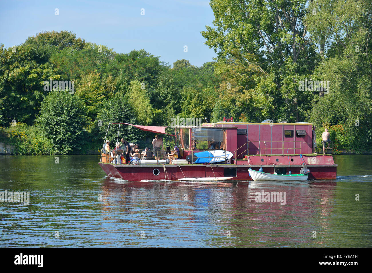 Passenger Ferry Boat In Open High Resolution Stock Photography and Images -  Page 4 - Alamy