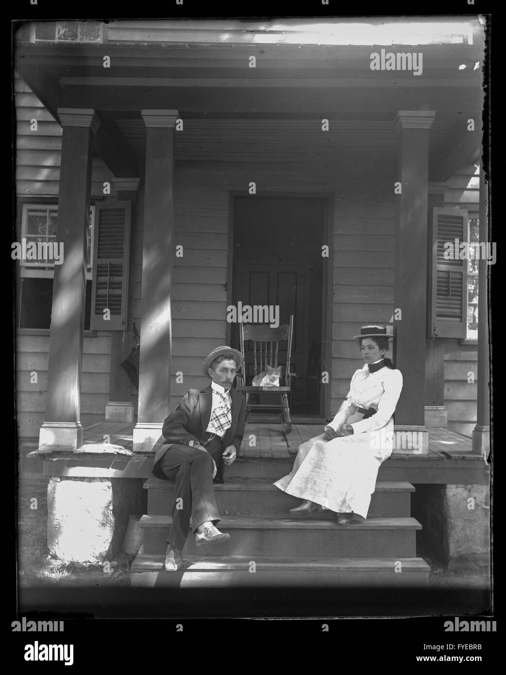 Victorian porch hi-res stock photography and images - Alamy