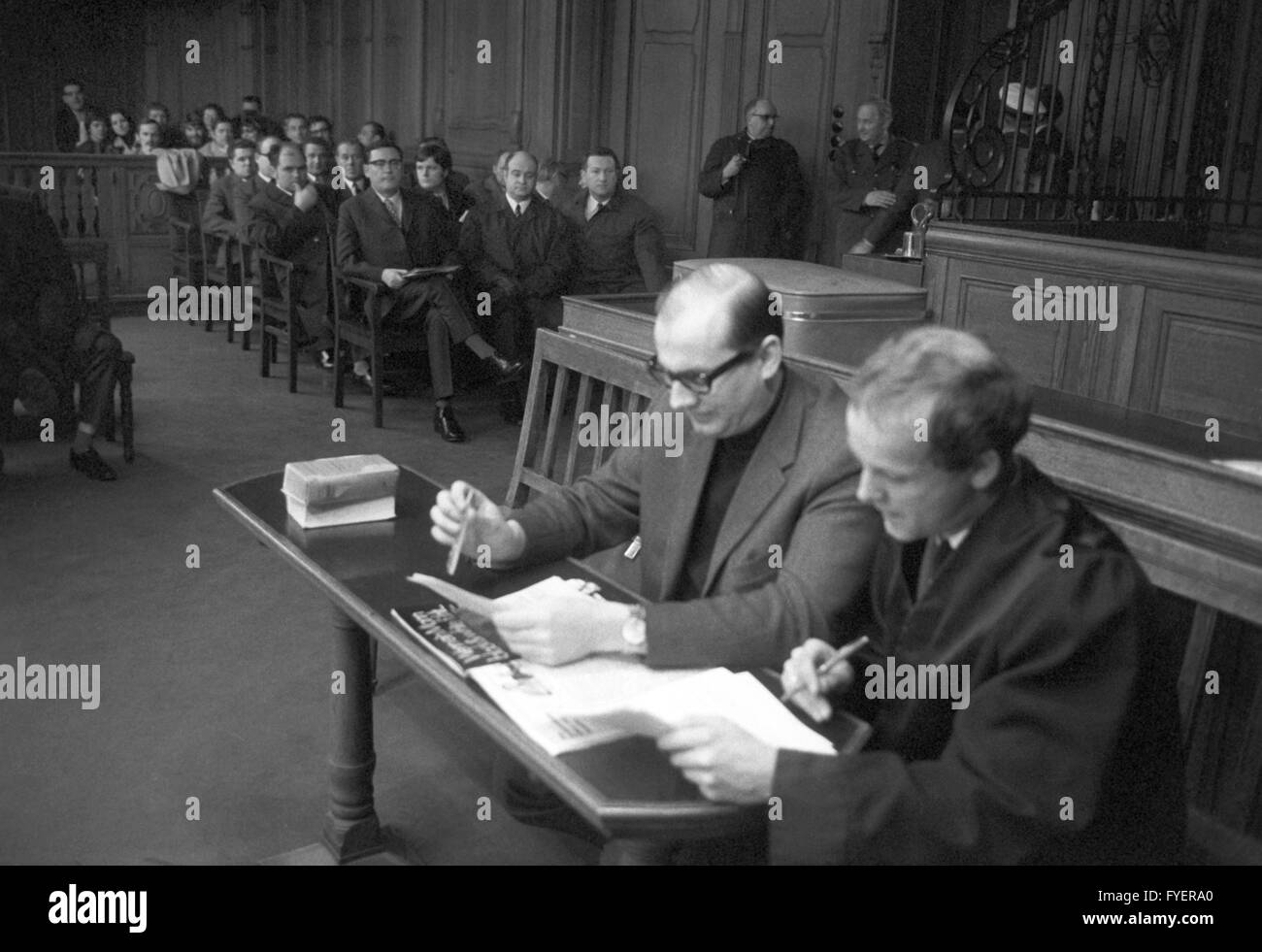 Horst Mahler (l) and his lawyer Kurt Groenewald (r) on 09 February 1970 during the lawsuit against Horst Mahler. Stock Photo