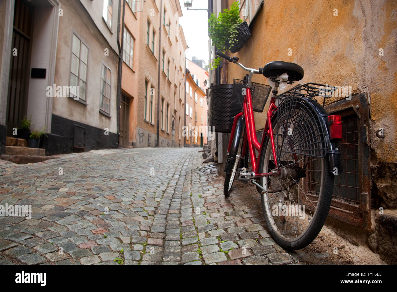 Old town bike hi-res stock photography and images - Alamy