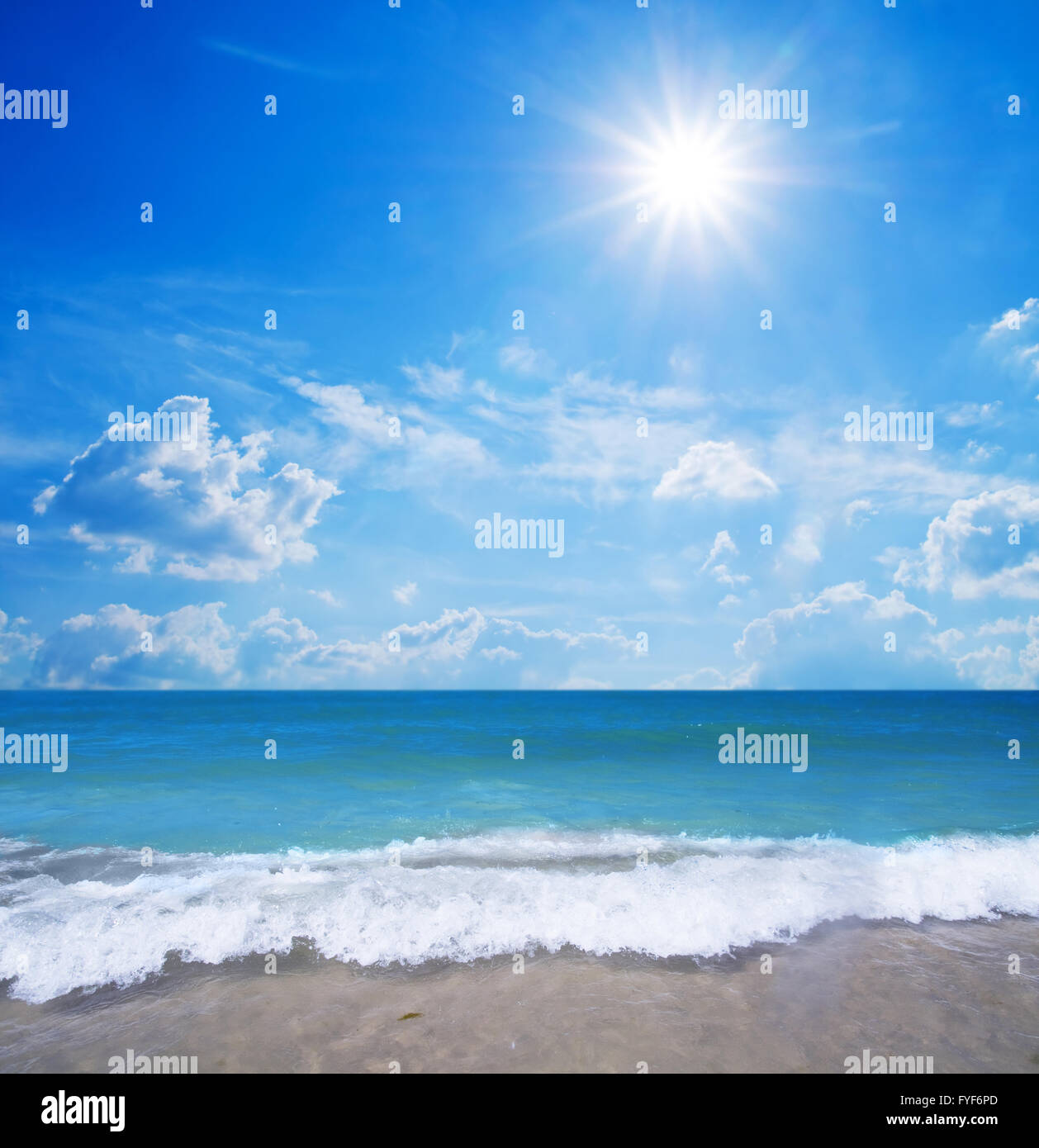Beach tropical natural hi-res stock photography and images - Alamy