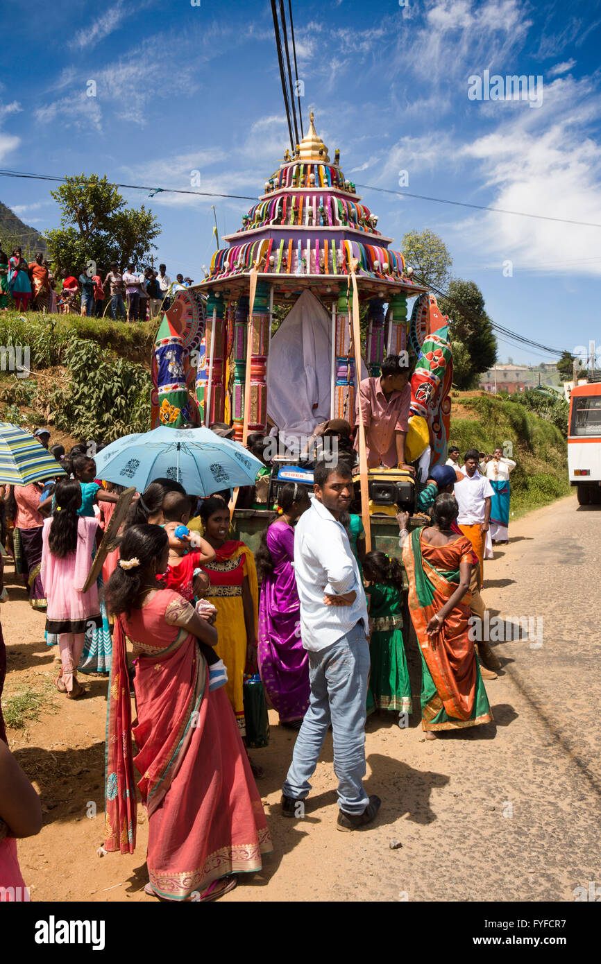 Sri Lanka, Nuwara Eliya, Thiruvetkattu Sri Muthu Mariyamman Temple, Saraswati festival Stock Photo