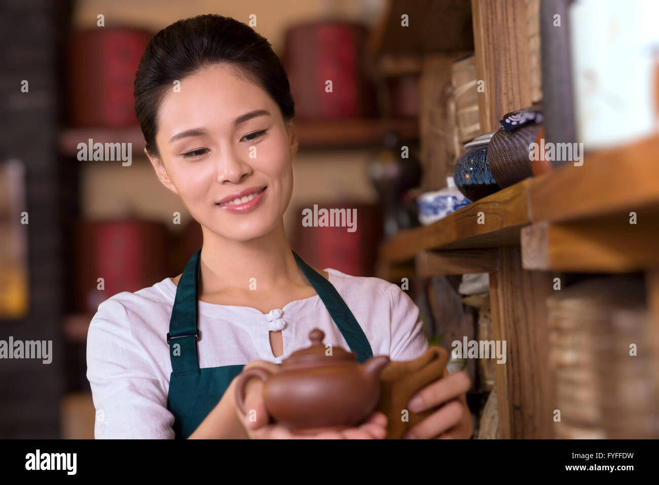 Chinese woman cleaning house hires stock photography and images Alamy