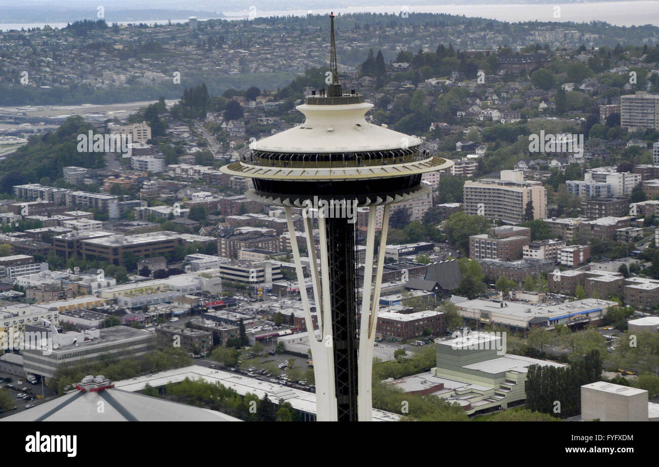 Seattle space needle observation deck hires stock photography and