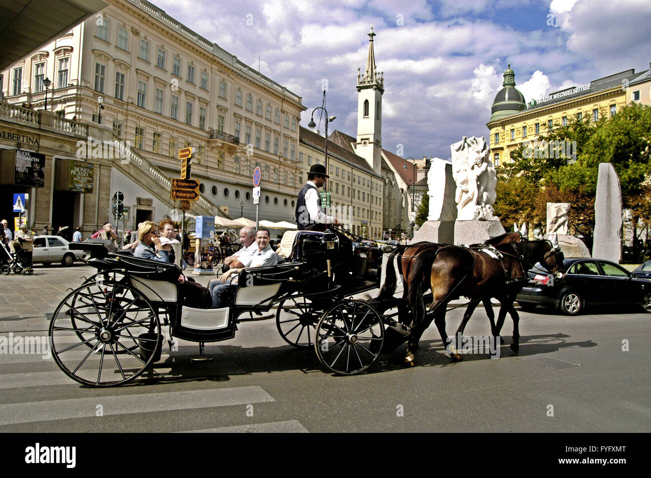 Fiacre hires stock photography and images Alamy