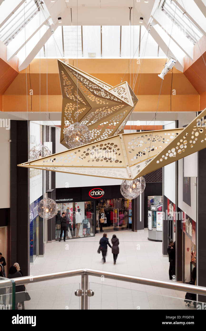 Light fittings hires stock photography and images Alamy