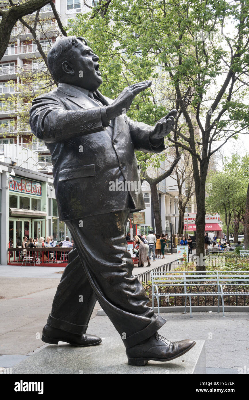 Statue of Fiorello Henry La Guardia, Mayor of New York City 1934-45, Greenwich Village, NYC USA Stock Photo