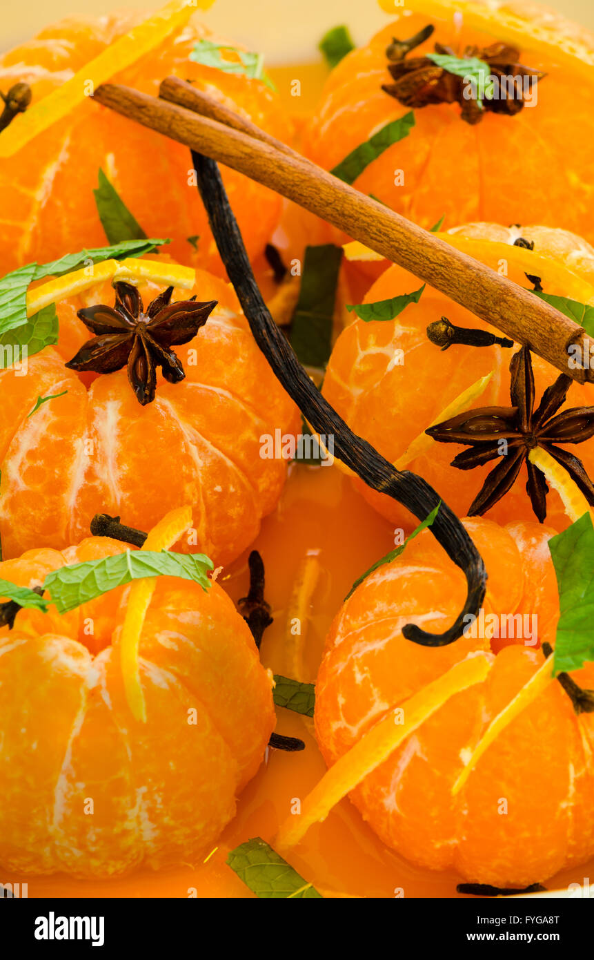 Mandarins in spiced syrup Stock Photo Alamy